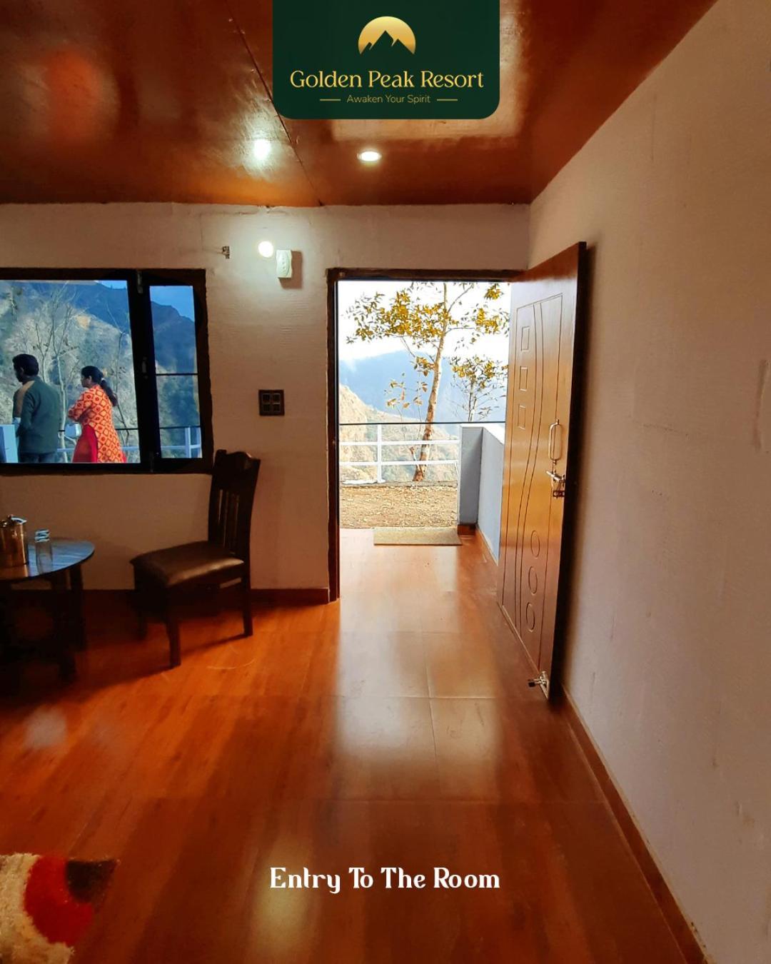 Golden Peak Resort Lakhwar Luaran gambar